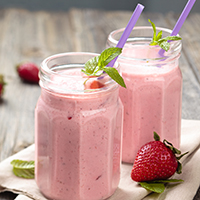 Strawberry Cheesecake Milkshakes